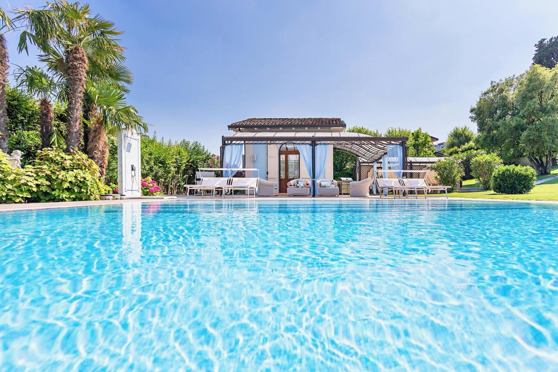 Villa Angela - Italian Homing Desenzano del Garda Exterior photo